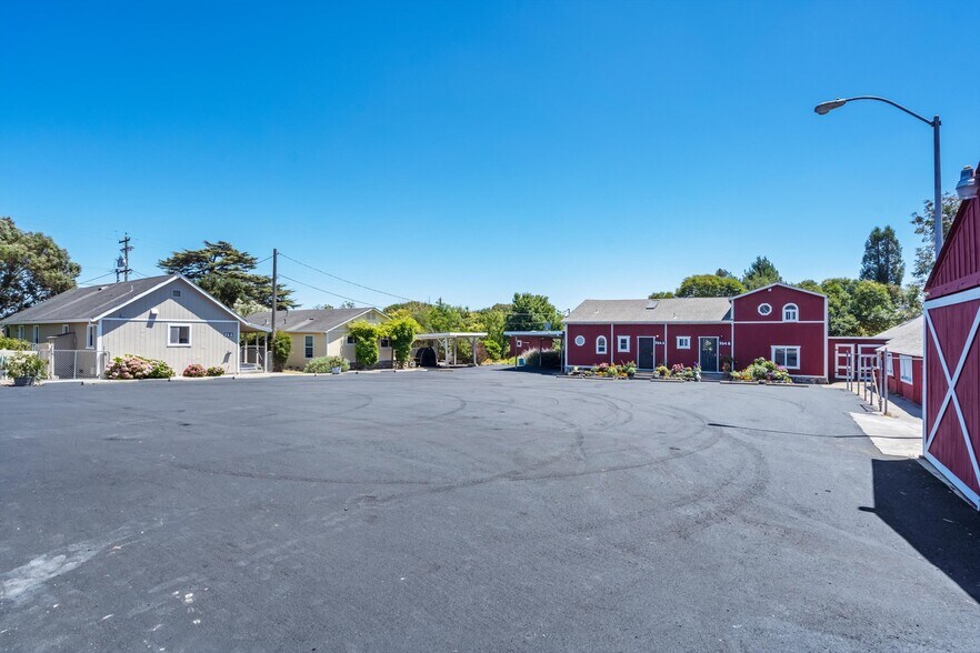 More Photos Of 720-724 Liberty Petaluma CA 94952-1014 rd, Petaluma Land For Sale
