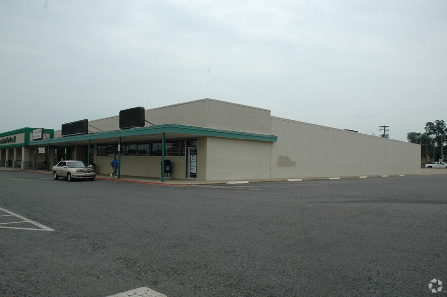 3709 Jewella Ave, Shreveport, LA 71109 Retail For Lease