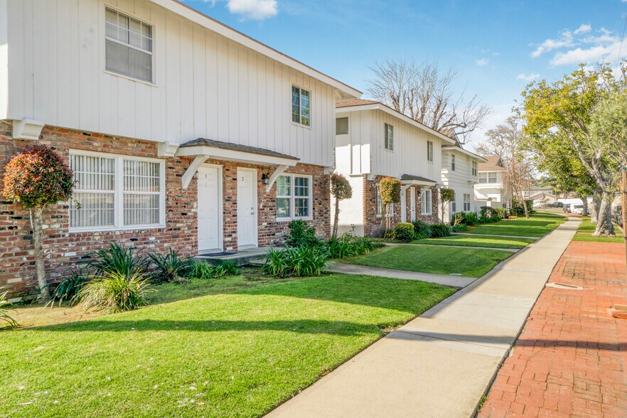 More Photos Of 4420-4446 Calle Mayor, Torrance Apartments For Sale
