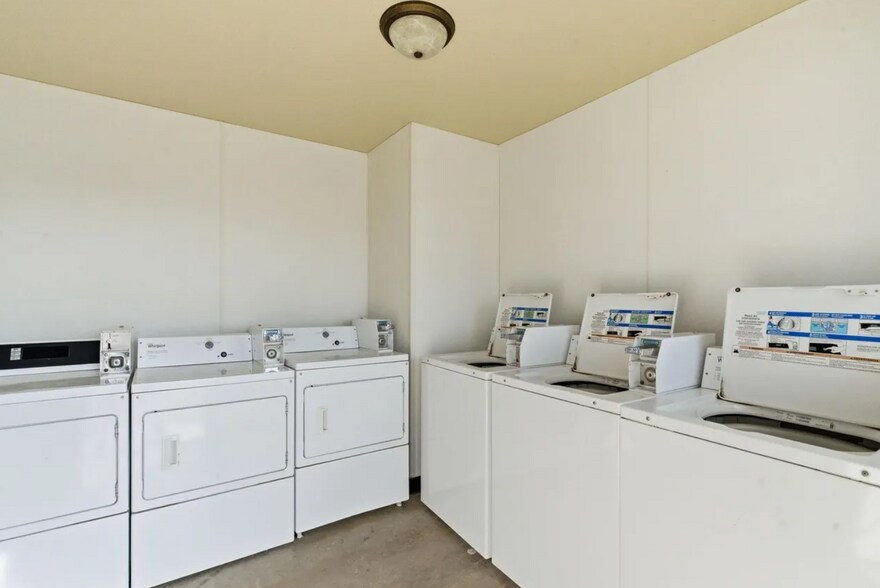 More Photos Of 8441 County Road 176, Stephenville Apartments For Sale