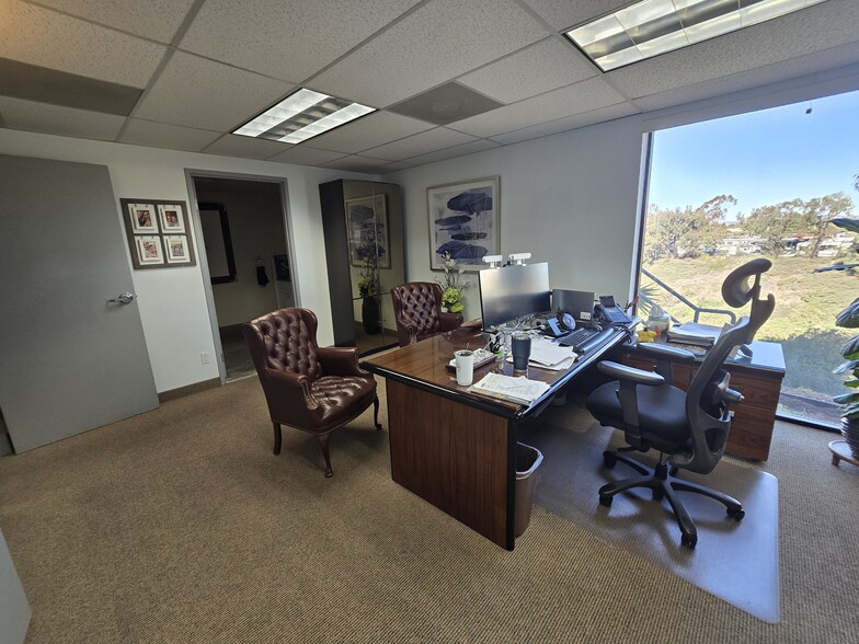 More Photos Of 8447 Miramar Mall, San Diego Office For Lease