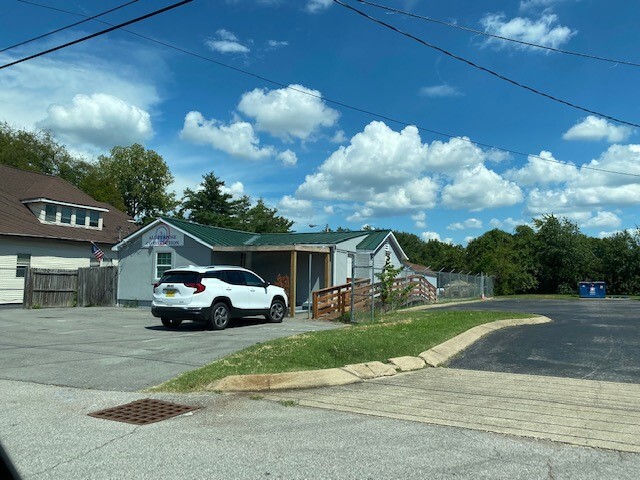 More Photos Of 2842 Logan St, Nashville Office For Lease