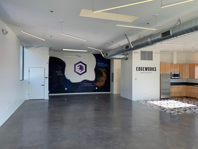 More Photos Of 2219 Aaron St, Los Angeles Loft Creative Space For Lease