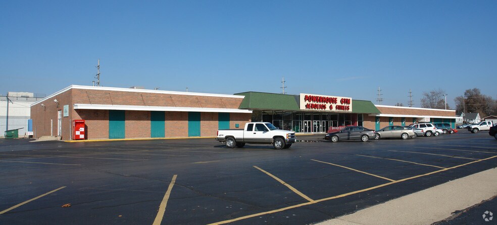 More Photos Of 110 E Waverly St, Morris Unknown For Lease