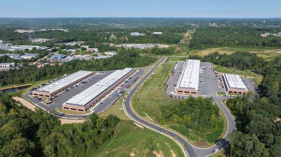 More Photos Of 741 Merritt Capital Dr, Wake Forest Unknown For Lease