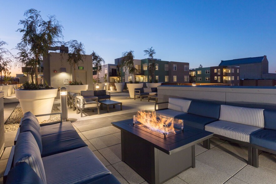 More Photos Of 1500 N California Blvd, Walnut Creek Apartments For Lease