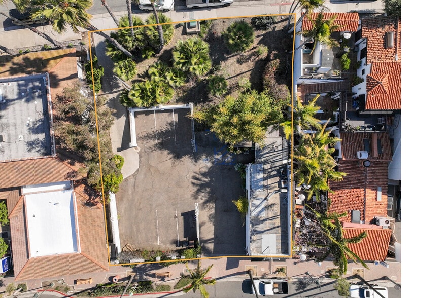 More Photos Of 317 N El Camino Real, San Clemente Storefront For Sale