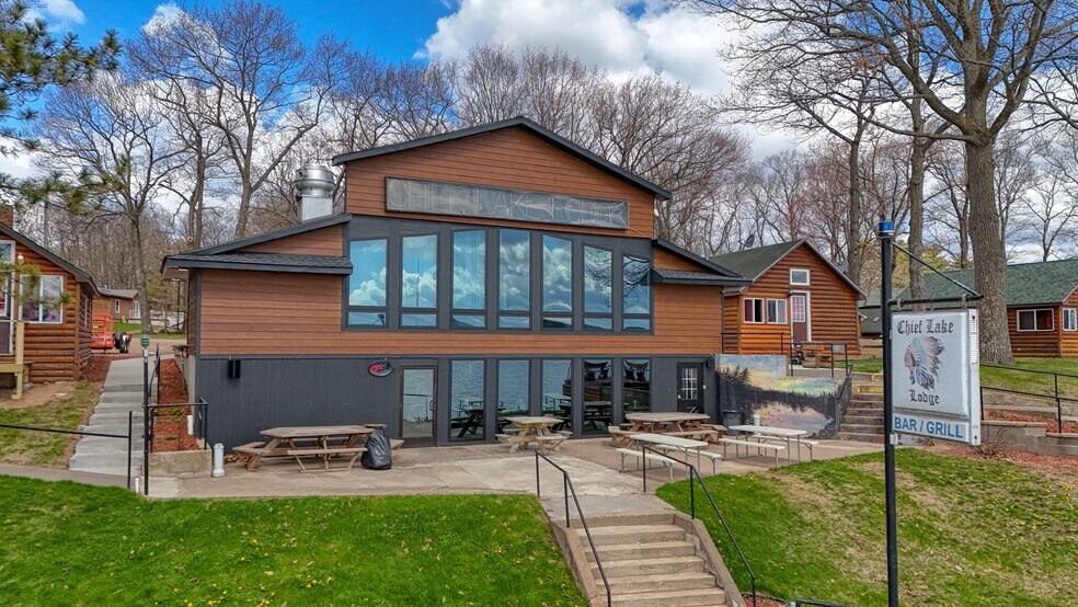 More Photos Of 7440 N Pats Landing Rd, Hayward Restaurant For Sale