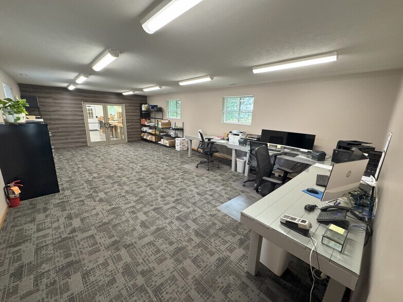 More Photos Of 351 S 12th Rd, Cortland Warehouse For Sale