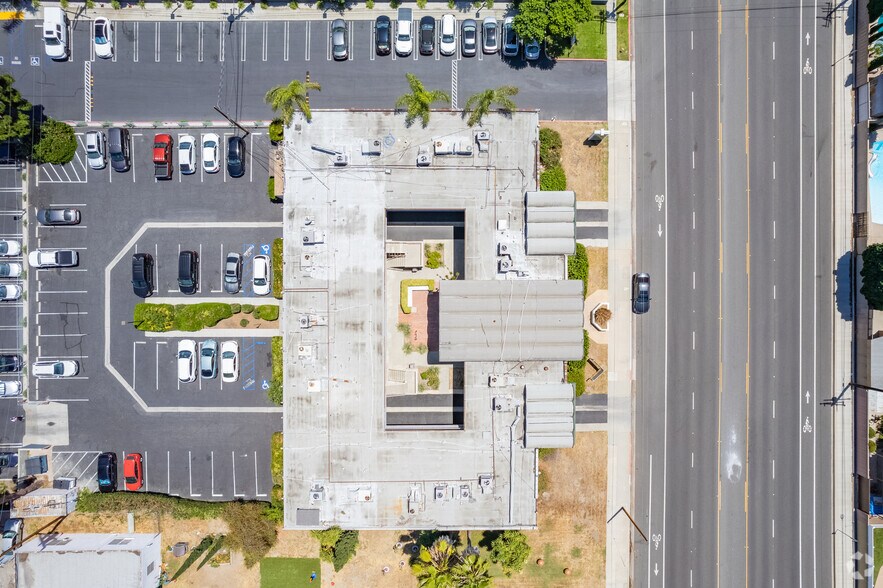 More Photos Of 3840 Woodruff Ave, Long Beach Medical For Lease