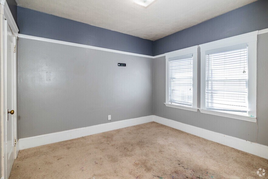 More Photos Of 5476 Vicente Way, Oakland Apartments For Sale