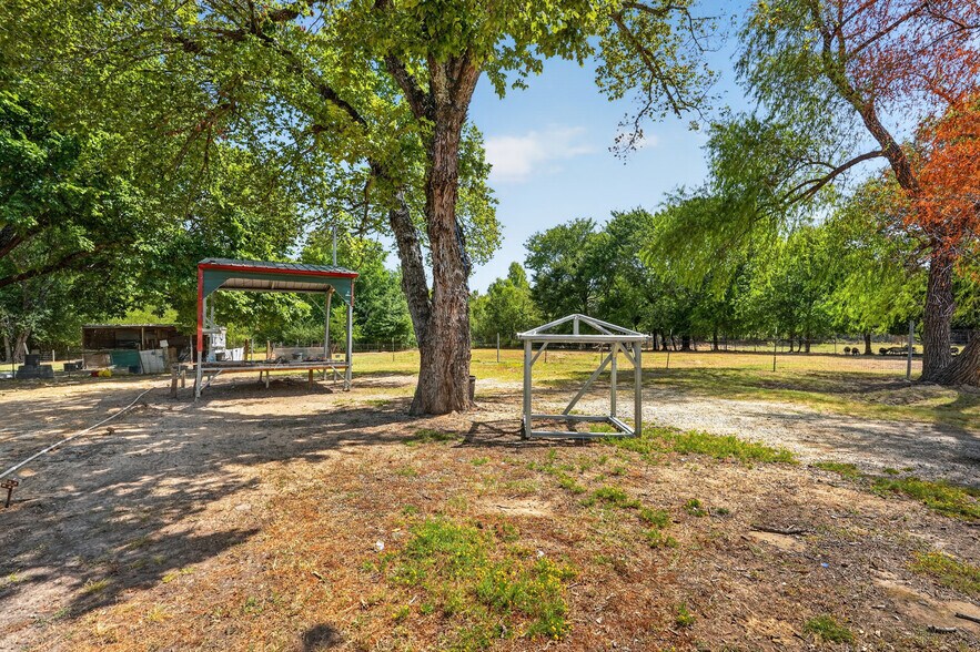 More Photos Of 0 Hwy 80, Mineola Industrial For Sale