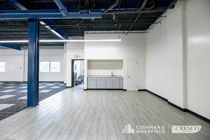 More Photos Of 2930 Euclid Ave, Cleveland Office For Lease