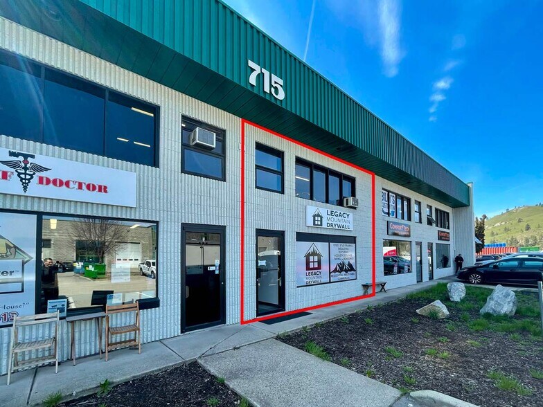 More Photos Of 715 Evans Crt, Kelowna Industrial For Lease