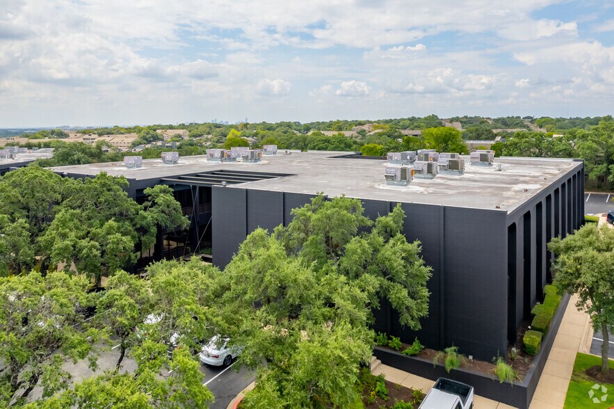 More Photos Of 3409 Executive Center Dr, Austin Unknown For Lease