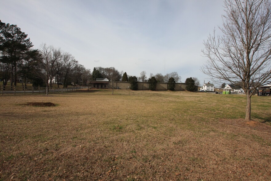 More Photos Of 212 Church st, Rockmart Specialty For Sale