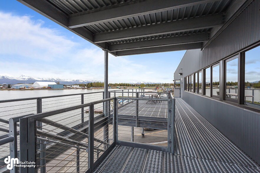 More Photos Of 4451 Aircraft Dr, Anchorage Flex For Lease