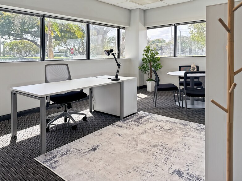 More Photos Of 1615 S Congress Ave, Delray Beach Coworking Space
