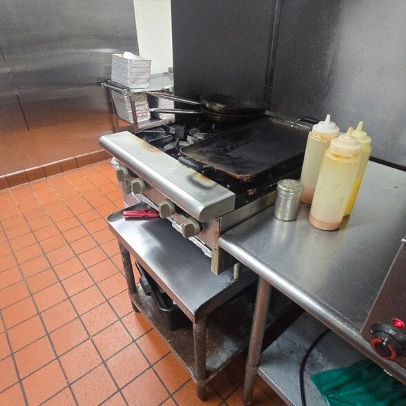 More Photos Of 2045 Brice Rd, Reynoldsburg Restaurant For Lease