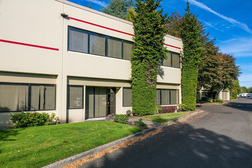 Primary Photo Of 15951-15999 SW 72nd Ave, Portland Unknown For Lease