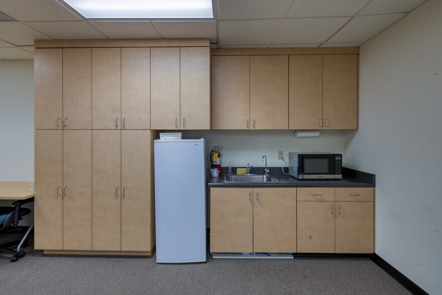 More Photos Of 1754 Technology Dr, San Jose Medical For Lease