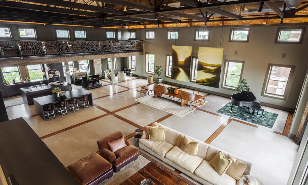 More Photos Of 300 E Main St, Durham Office Residential For Lease