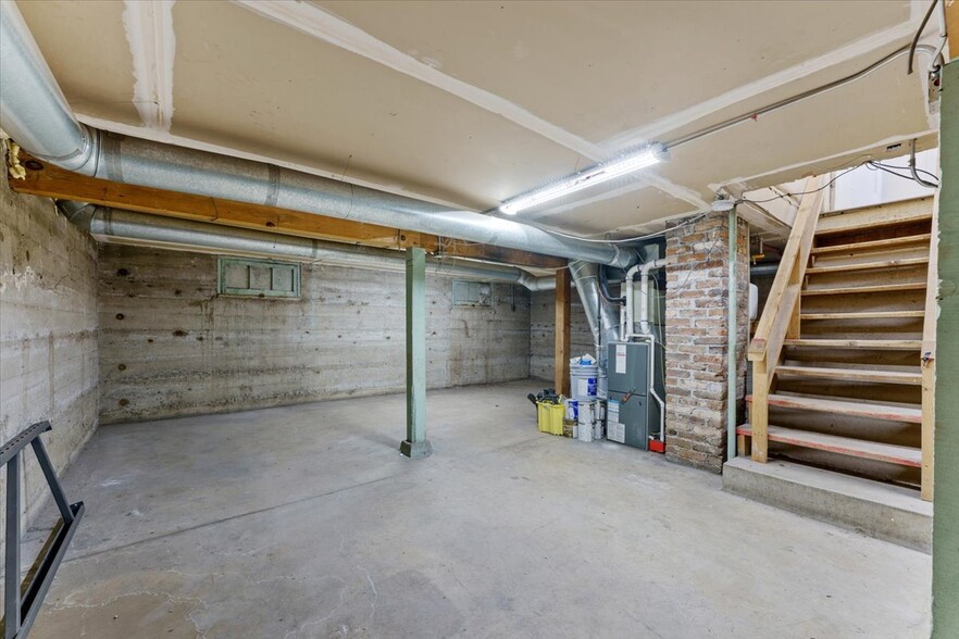 More Photos Of 277 Vassar St, Reno Freestanding For Sale