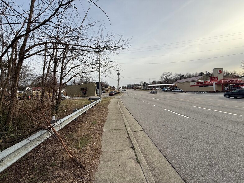 More Photos Of 000 Main Street St, Danville Land For Sale