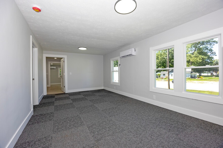 More Photos Of 3287 Dover Rd, Wooster Storefront Retail Office For Lease