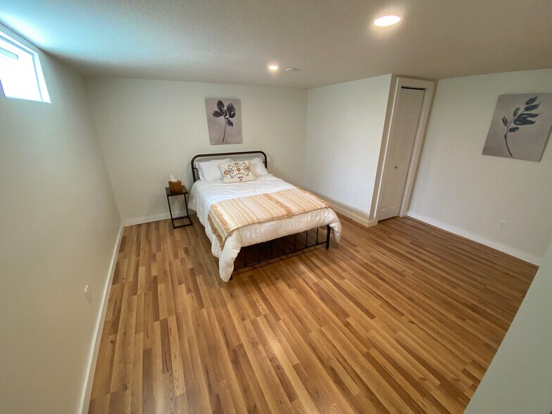More Photos Of 8705 E 63rd Trafficway, Kansas City Apartments For Sale