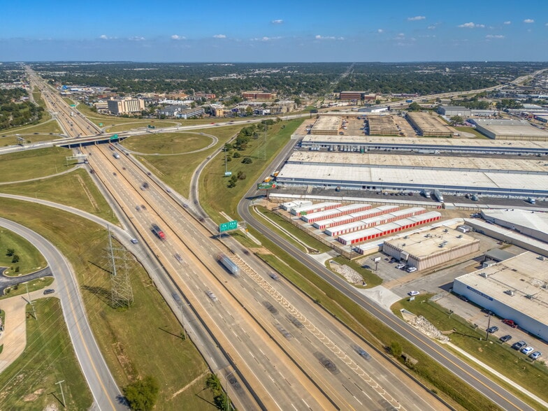 More Photos Of 6580 E Skelly Dr, Tulsa Manufacturing For Sale