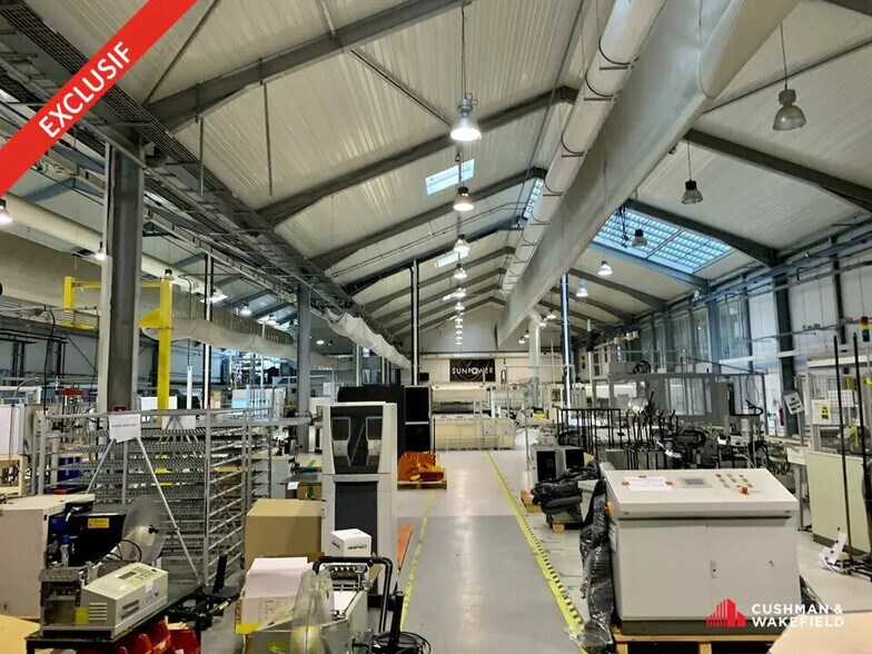 More Photos Of , Toulouse Light Manufacturing For Lease