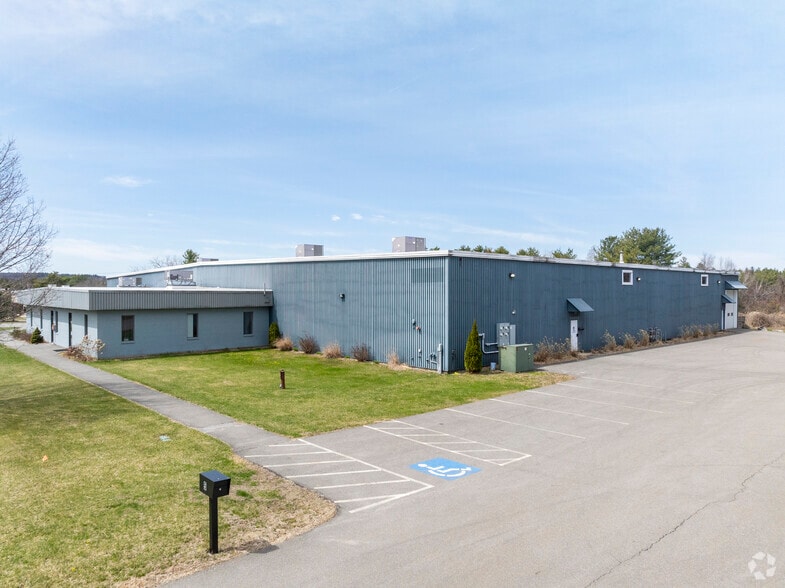 Primary Photo Of 5 Executive Dr, Hudson Manufacturing For Lease
