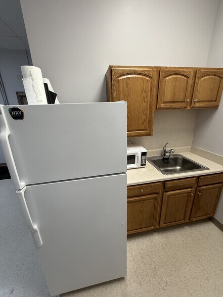 More Photos Of 420-452 Peppers Ferry Rd NW, Christiansburg Unknown For Lease