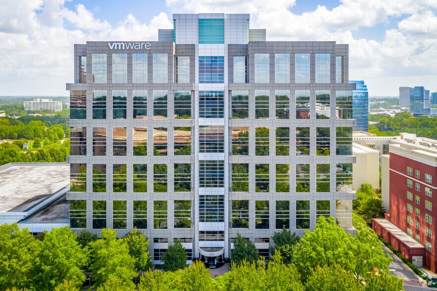 More Photos Of 1155 Perimeter Ctr W, Atlanta Office For Lease