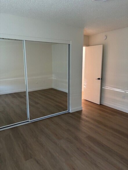 More Photos Of 2318 Franzen Ave, Santa Ana Apartments For Sale