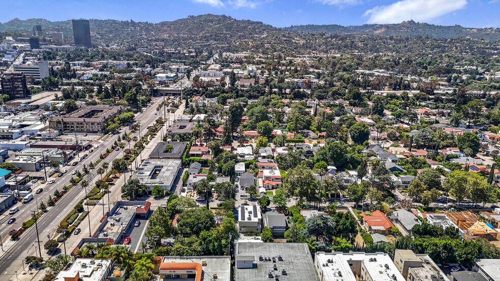 More Photos Of 11025 Blix St, North Hollywood Apartments For Sale