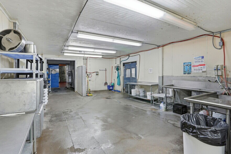 More Photos Of 1266 E Julian St, San Jose Food Processing For Sale