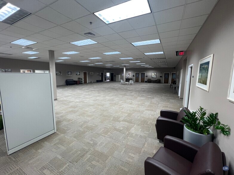 More Photos Of 8060 Spyglass Hill Rd, Melbourne Medical For Lease