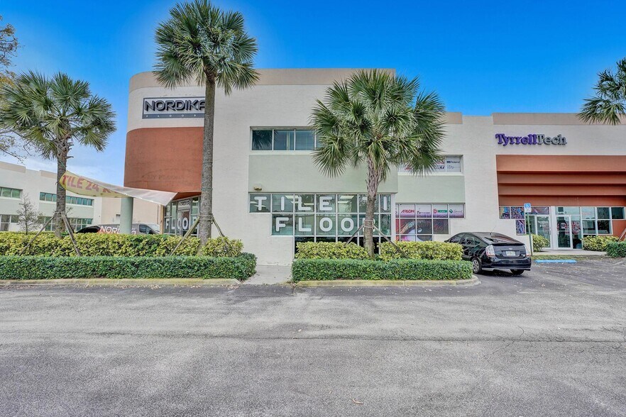More Photos Of 2400 W Copans Rd, Pompano Beach Showroom For Lease