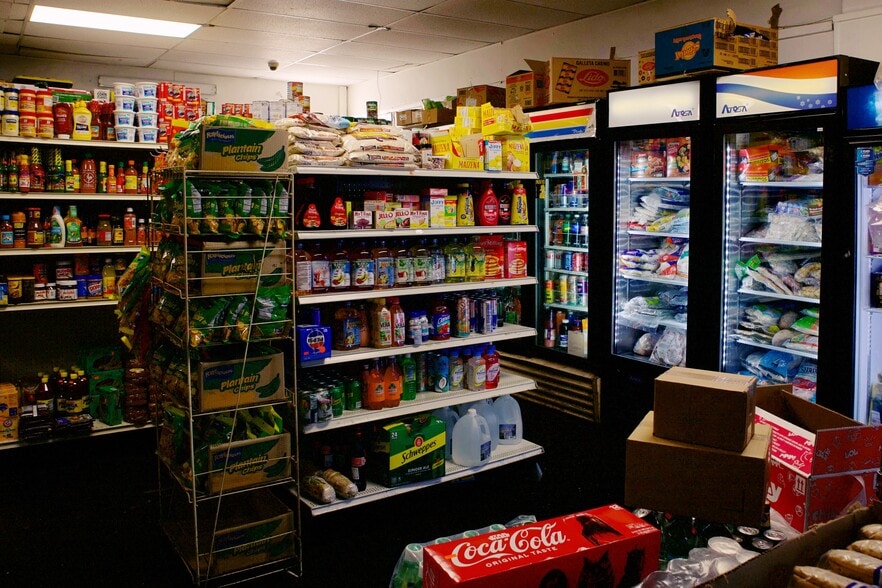 More Photos Of 63-75 Hancock St, Everett Apartments For Sale