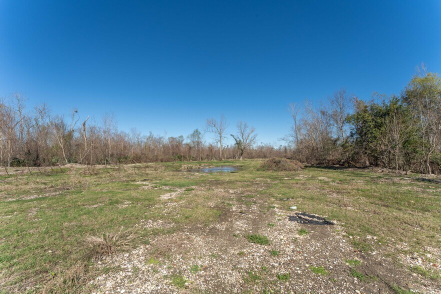 More Photos Of 3672 Airline Hwy, Reserve Land For Sale
