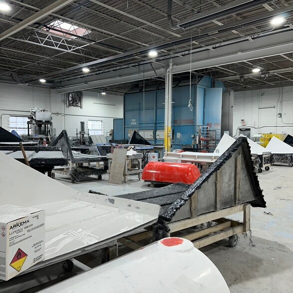 More Photos Of 21611 Tungsten Rd, Euclid Warehouse For Sale