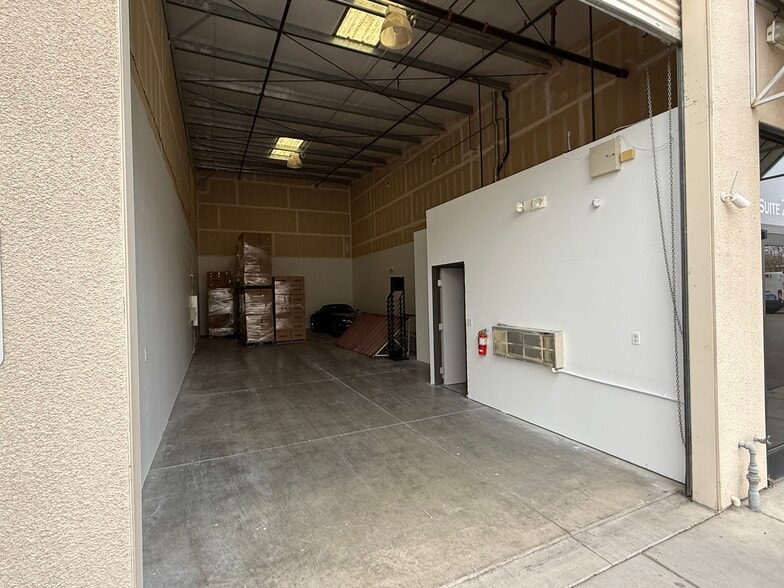 More Photos Of 460 W Larch Rd, Tracy Warehouse For Sale