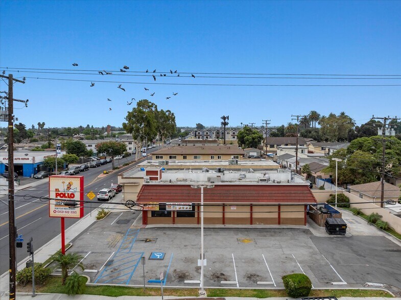 More Photos Of 5991 Atlantic Ave, Long Beach Restaurant For Sale