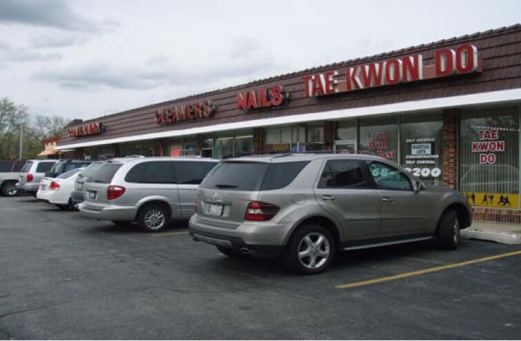 Primary Photo Of 1163-1179 Park Ave, Libertyville General Retail For Lease