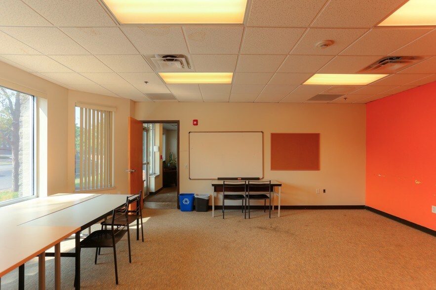 More Photos Of 3280 Downing St, Denver Apartments For Lease