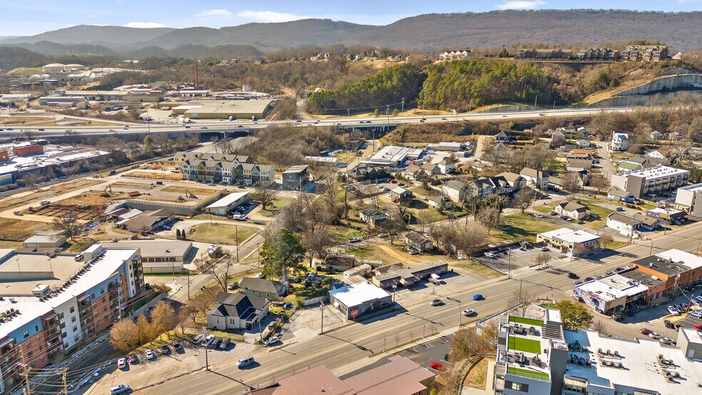 More Photos Of 442 Cherokee Blvd, Chattanooga Land For Sale