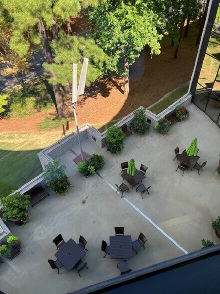 More Photos Of 2 Perimeter Park S, Birmingham Office Residential For Lease