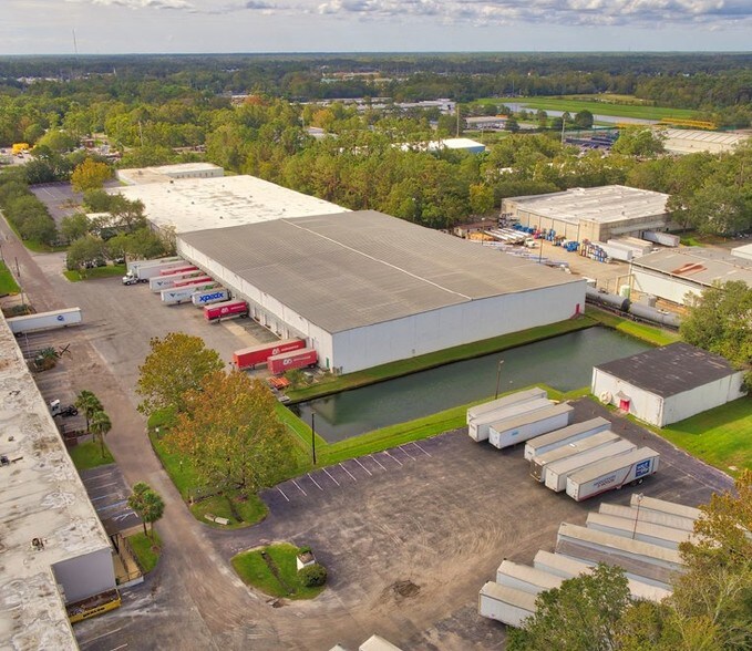 More Photos Of 330 Stevens St, Jacksonville Warehouse For Lease